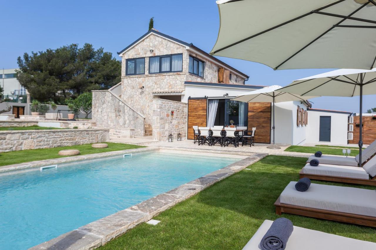 Villa Casa Daco ビオグラード・ナ・モル エクステリア 写真