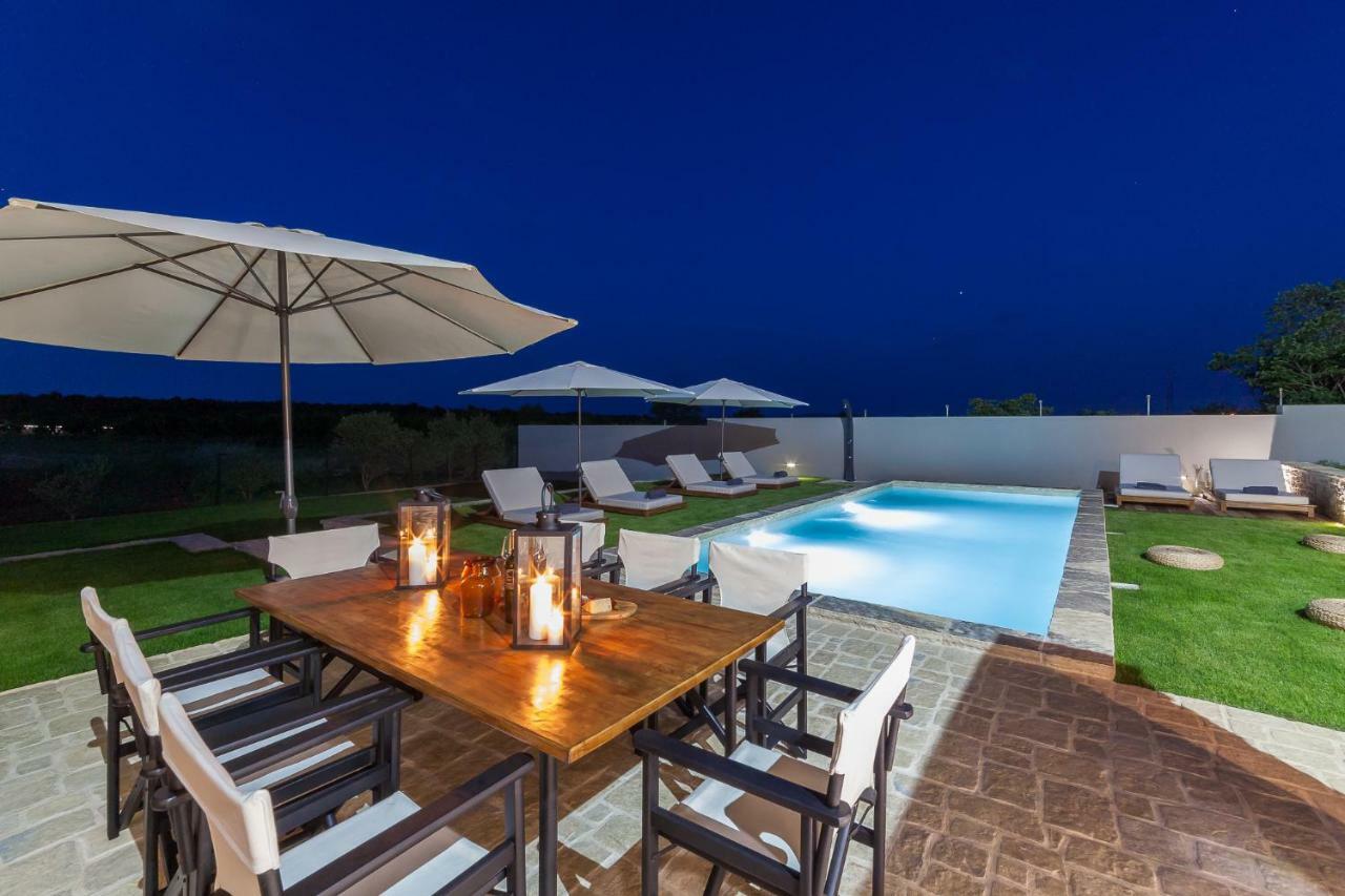 Villa Casa Daco ビオグラード・ナ・モル エクステリア 写真